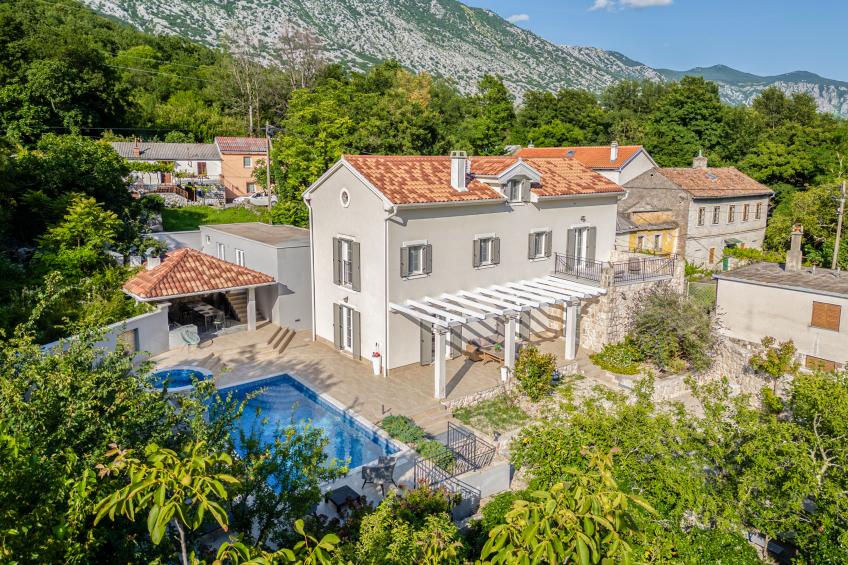 Nature Villa Frangipane with Pool