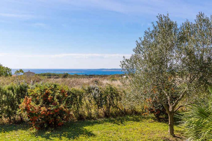 Ferienhaus mit Klimaanlage und Meeresblick in ruhiger Gegend - BF-6J7JF