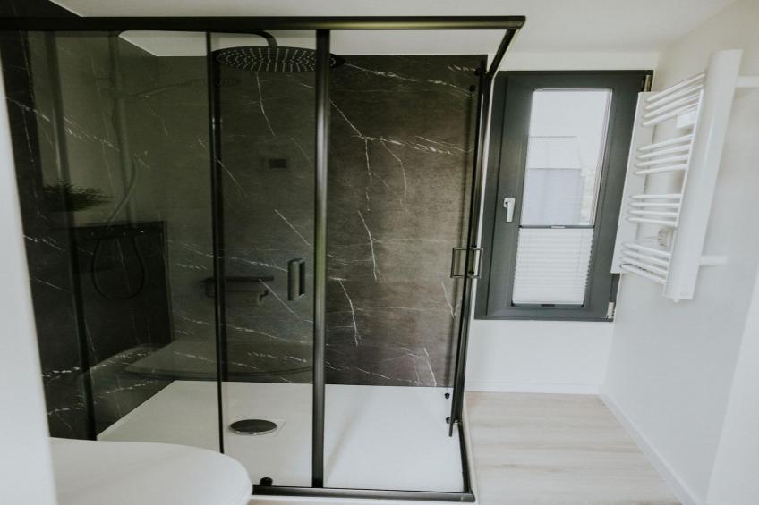 Tiny house XL | 2-4 persoons - foto 25