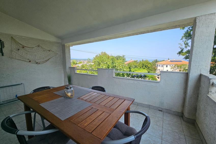 "Buza" mit eigenem Balkon - foto 3