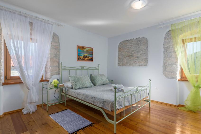 Gemütliches Ferienhaus in Peresiji mit Grill und Terrasse - foto 43