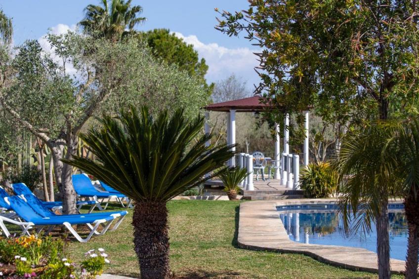 Finca mit Tennisplatz und Schwimmbad - foto 6