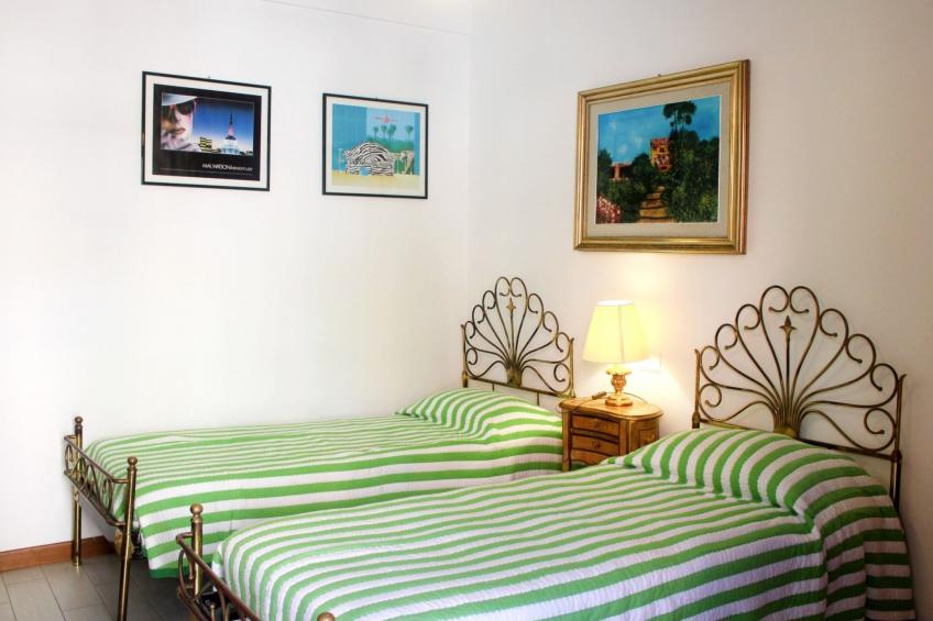 Sehr zentral mit Parkmöglichkeit - foto 17