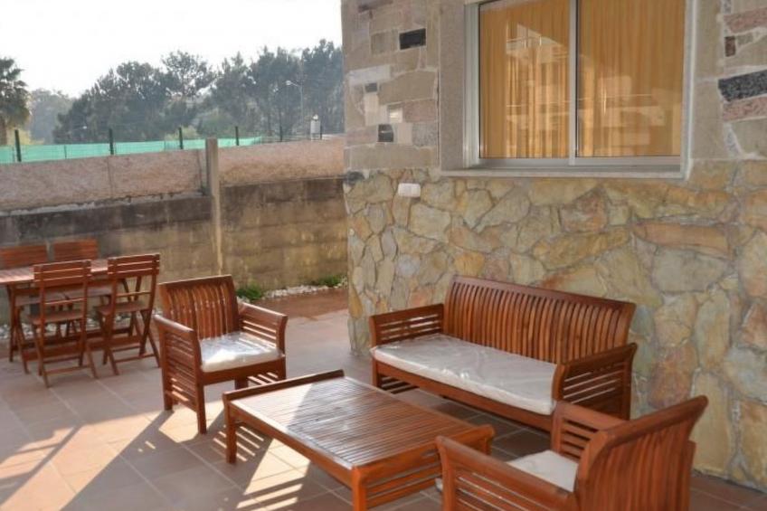 Sehr helle Villa in Strandnähe mit großem Garten und überdachter Terrasse - foto 27