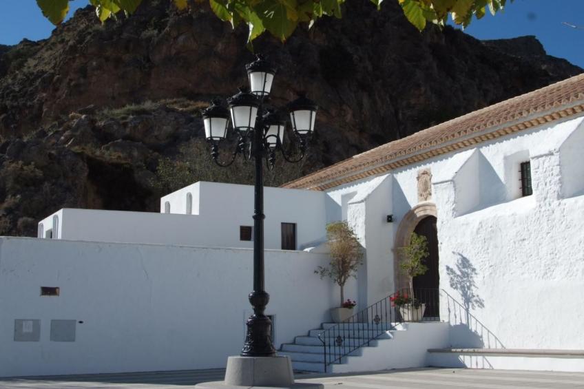 Schöne Villa für 6 Personen mit Schwimmbad - foto 37