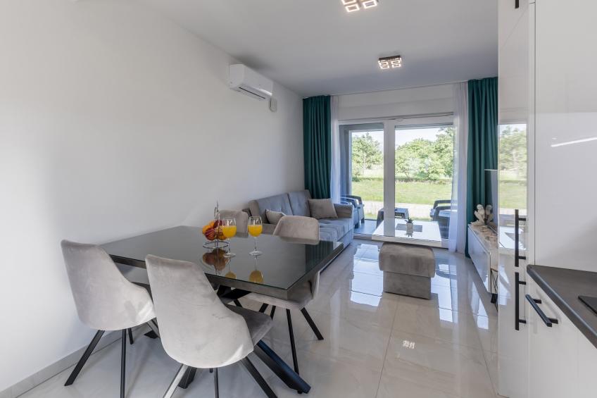 Scenic Kastel Luksic Apartments - Classic One Bedroom Apartment (owner sjever veći) - foto 4