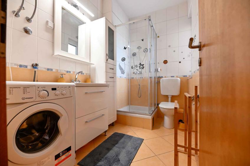 Holiday apartment with closed balcony - BF-RNGDK - foto 35