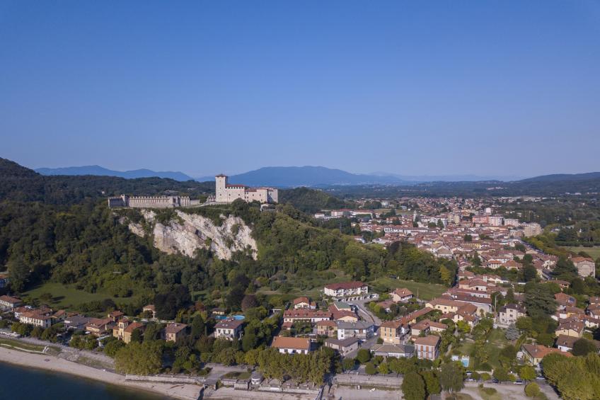 Vista di Maccagno Fantastico Pool - foto 6
