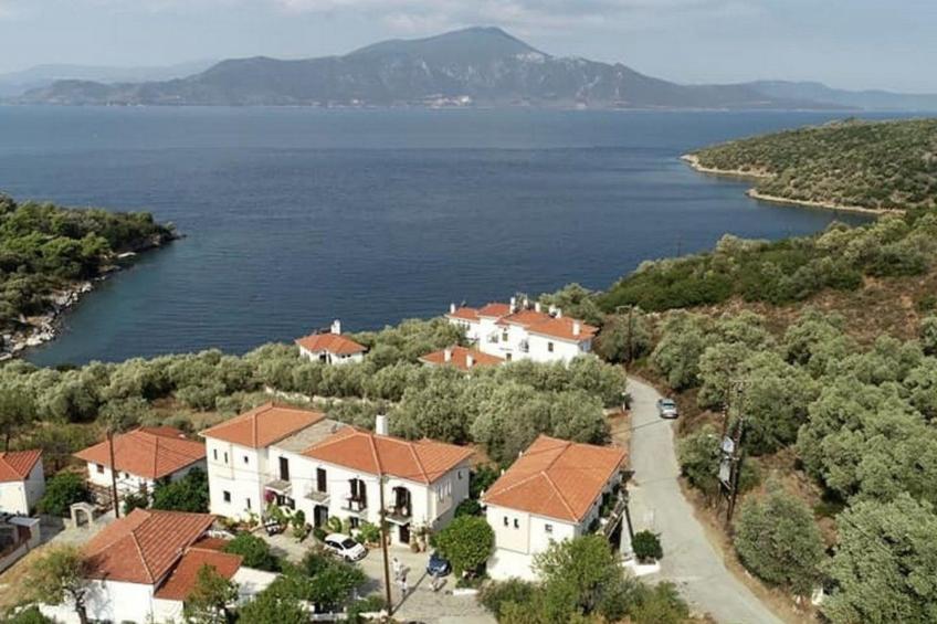 Mylos Trikeri - foto 10