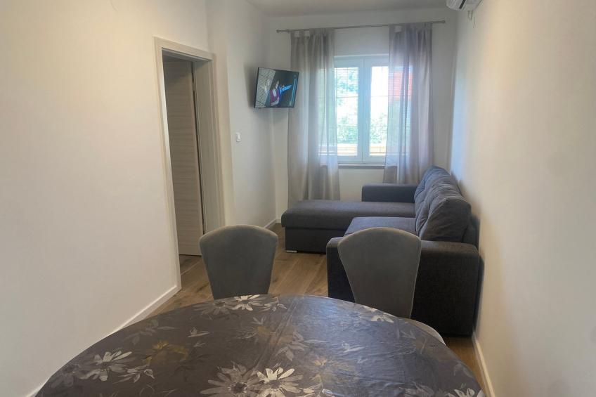 Apartments Danijela & Vlado - Two Bedroom Apartment with Balcony and Garden View - foto 2