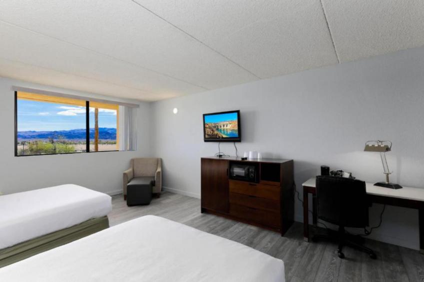 2 Queen Beds  Non-Smoking Micfridge - foto 7