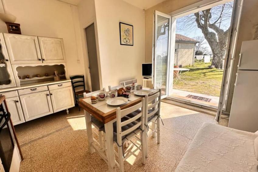 Résidence Gîte Du Mas - Charmant Gîte Provençal Avec Jardin Commun - foto 6