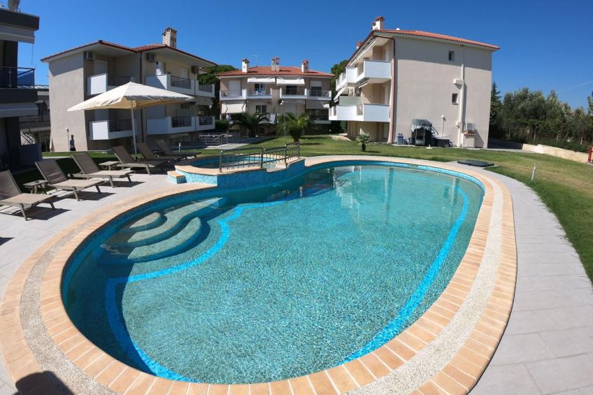 Finikas Garden Nikit - foto 23