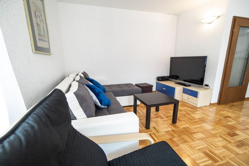 Mountain View Haven Apartments - Two Bedroom Apartment with Balcony - foto 2