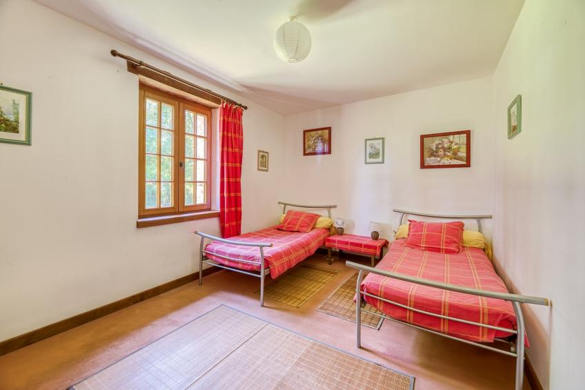 Ancien moulin à eau rénové au bord d'un étang privé - foto 8