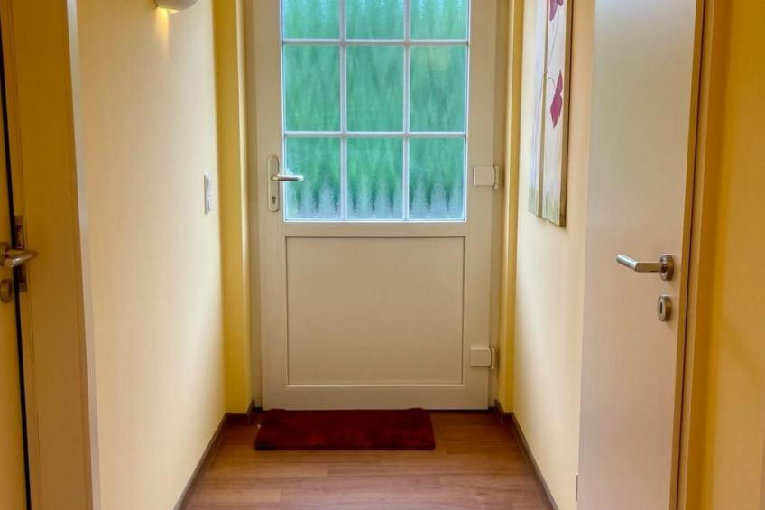 in Wischuer mit Terrasse, Grill und Garten - foto 9