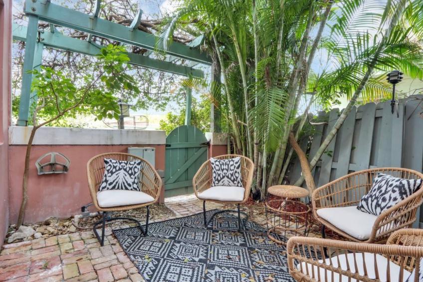 Schönes Stadthaus, nur wenige Schritte vom Strand entfernt - foto 2