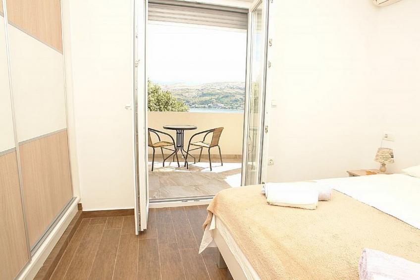 Pansion Jurko - Double Room with Balcony and Sea View (S1) - foto 20