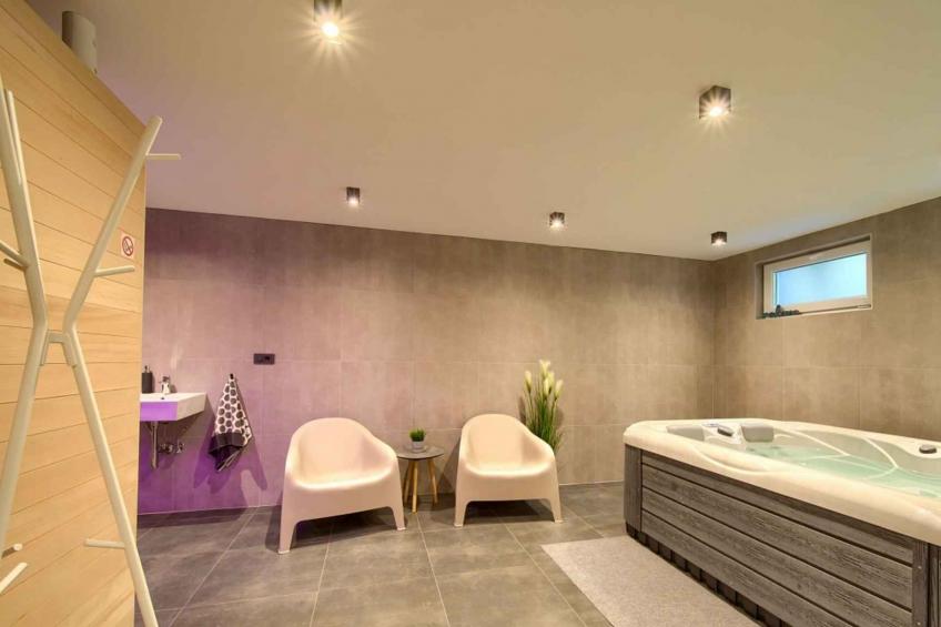 Villa met SPA en buitenzwembad - BF-GY4NG - foto 49