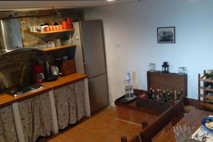 mit Pool in Lukovo Sugarje - foto 53