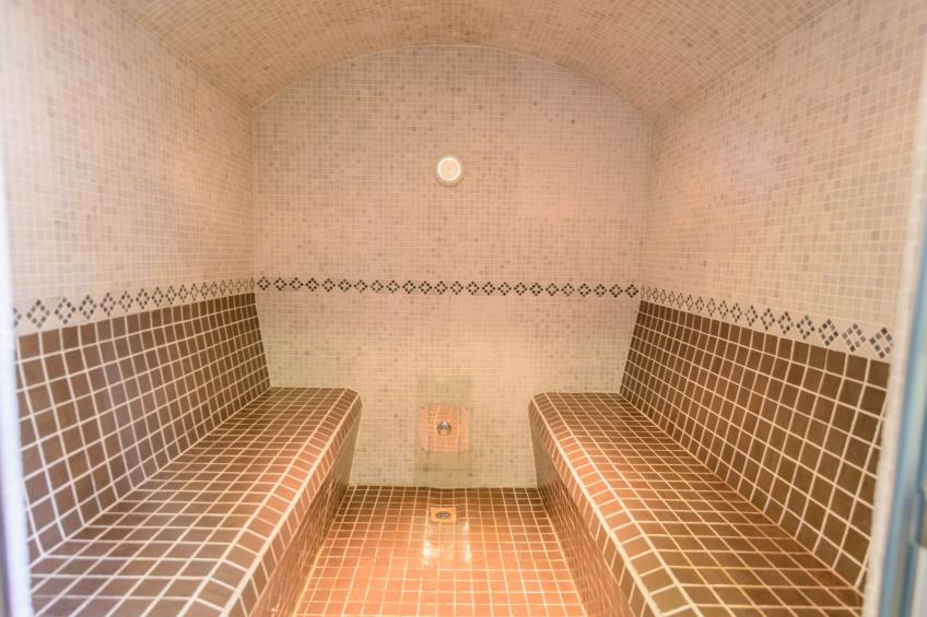 Spa-Spielzimmer mit Außen-Whirlpool und Schwimmbad - foto 31