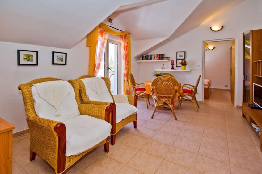 Charming and Sunny Hvar Apartments - One Bedroom Apartment with Balcony (owner 6) - foto 7