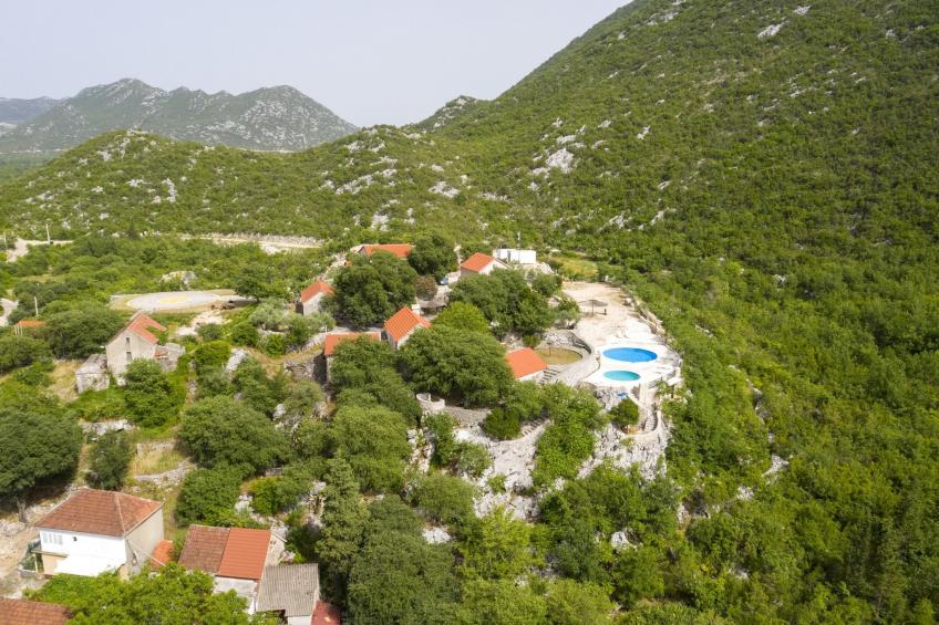 Rustical Resort Kokorići with Shared Outdoor Swimming Pool - One Bedroom Apartment - foto 17