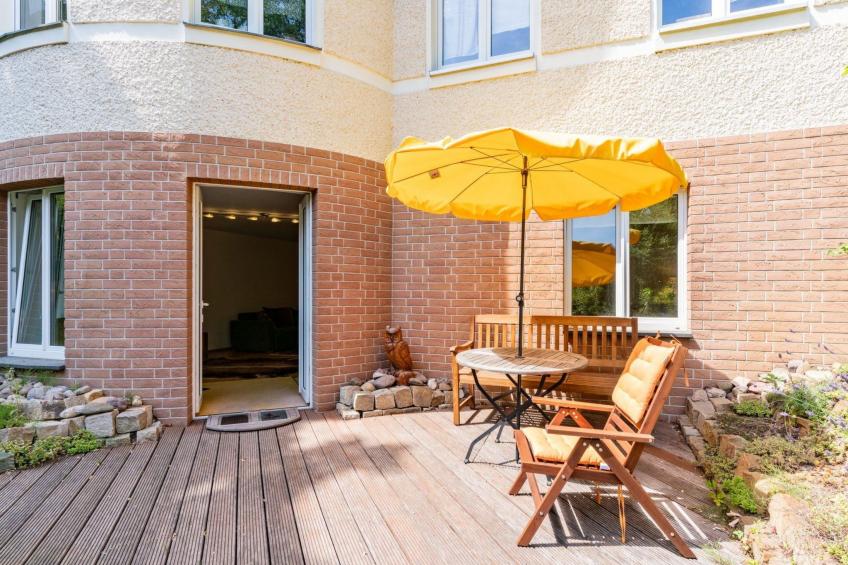 in Karlshorst mit Terrasse