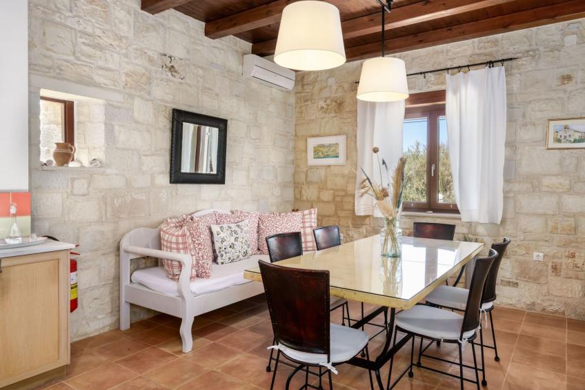 Villa aus Stein, privater Pool, BBQ 30m zum Strand - foto 26