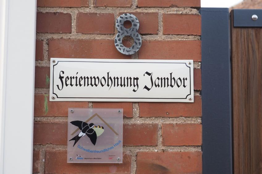 Hochwertige Ferienwohnung mit Terrasse und Garten - foto 2