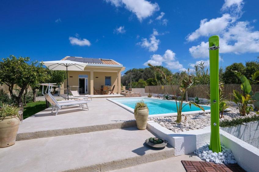 Villa Teti, mit Schwimmbad und in der Nähe des Strandes - foto 44