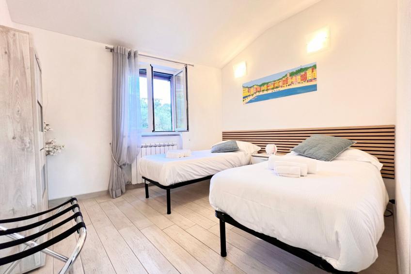 Wohnung im zweiten Stock mit Parkplatz und Garten - foto 11