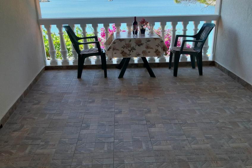 Apartments Franka Saplunara-Twin Room with Terrace and Sea view  No1 - foto 9