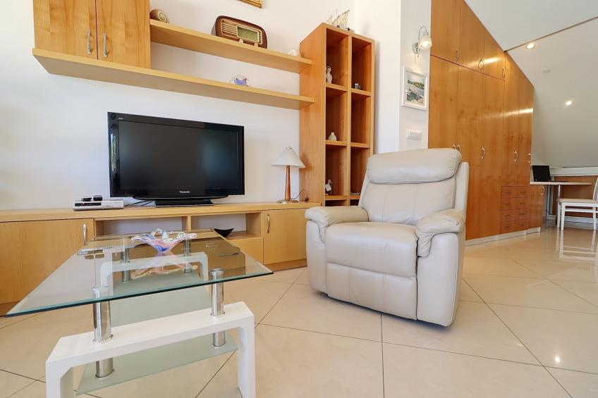 Apartments Villa Cebalo Korčula - Comfort One Bedroom Apartment with Terrace and Sea View  MARA
