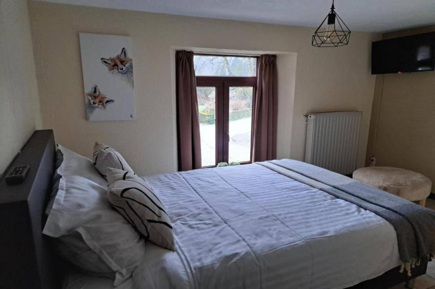 Au Coeur d'Alle - Double Room with Large Double Bed - foto 15