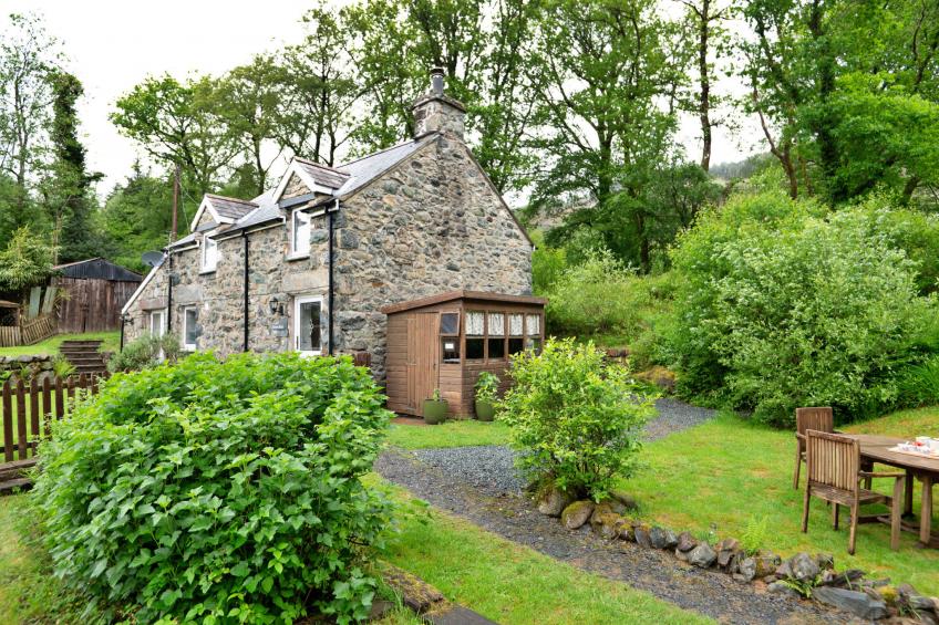 Hermon Bach - foto 3