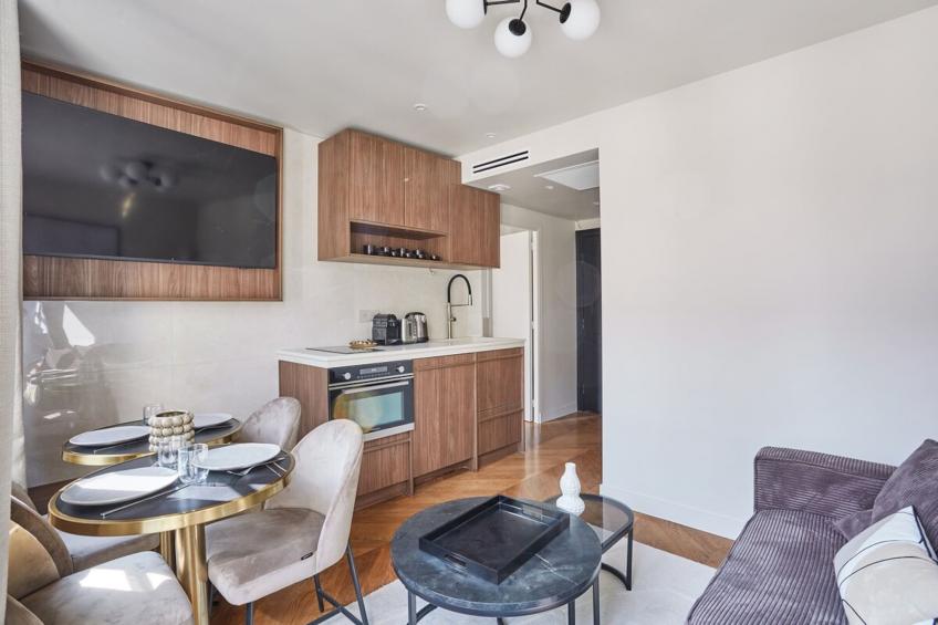 ALBERT THOMAS 10 - foto 3