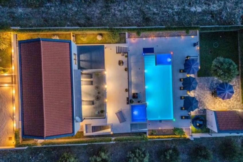Beautiful villa Lara in Vrana with pool - foto 9