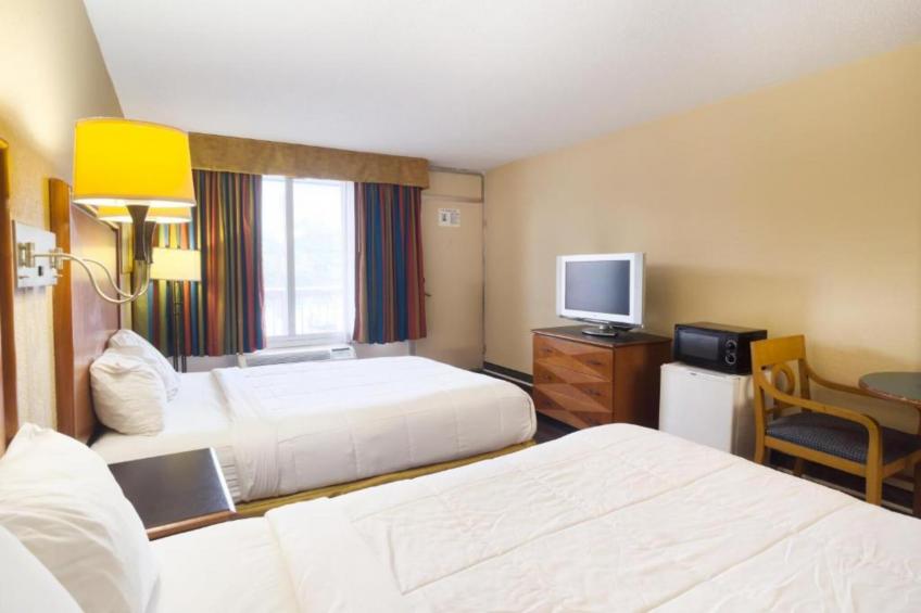 2 Queen Bed Smoking - foto 2