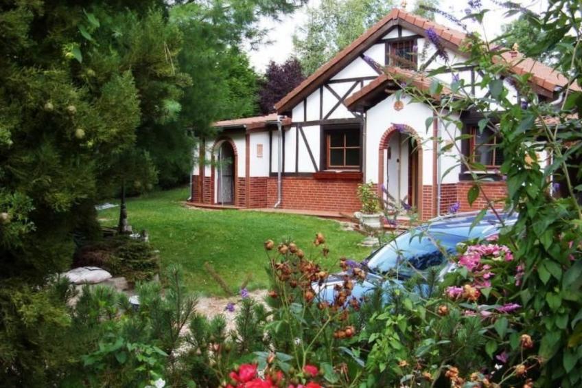 mit großem Garten in La Prée - foto 2