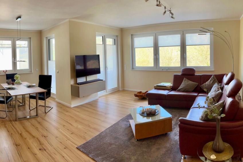 Moderne Wohnung mit Parkplatz und Rheinblick - foto 18