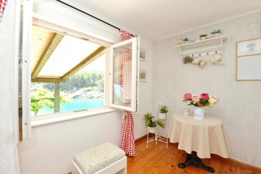 One-Bedroom Apartment (Lovor) - foto 28