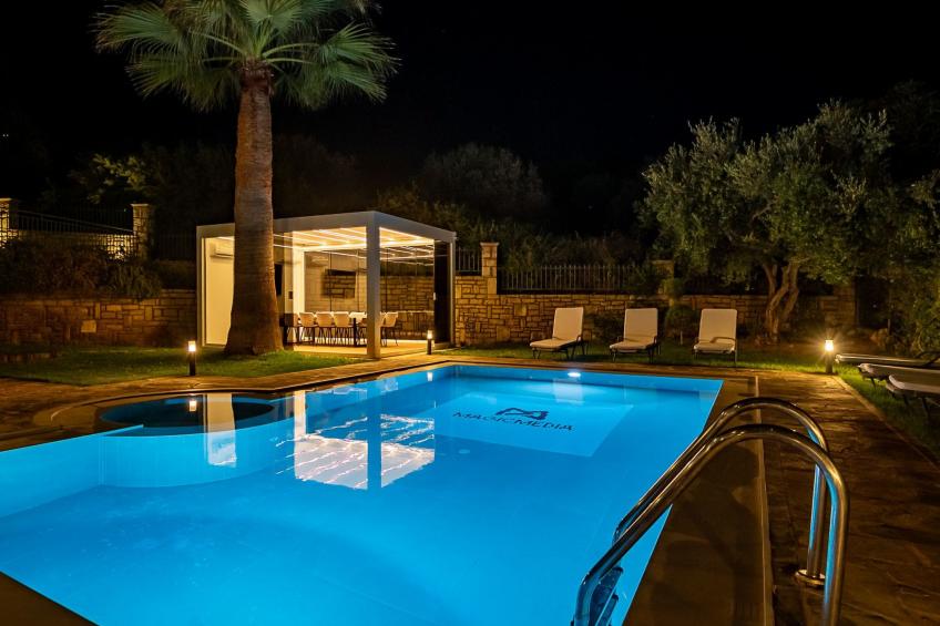 Neue Familienvillen mit 2 privaten Pools, Spielzimmer - foto 48