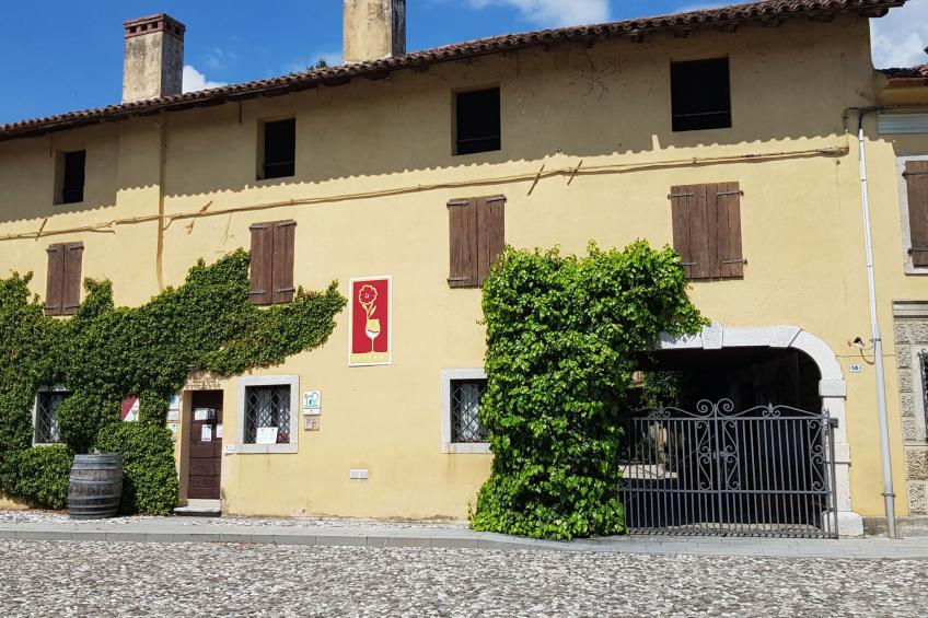 mit Privatparkplatz - foto 3