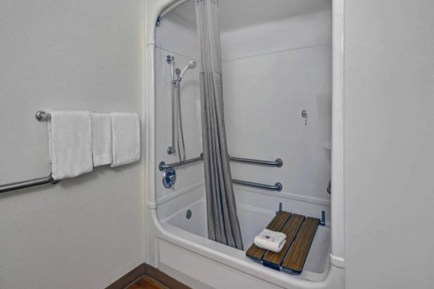1 Full Bed  Micfridge - foto 16