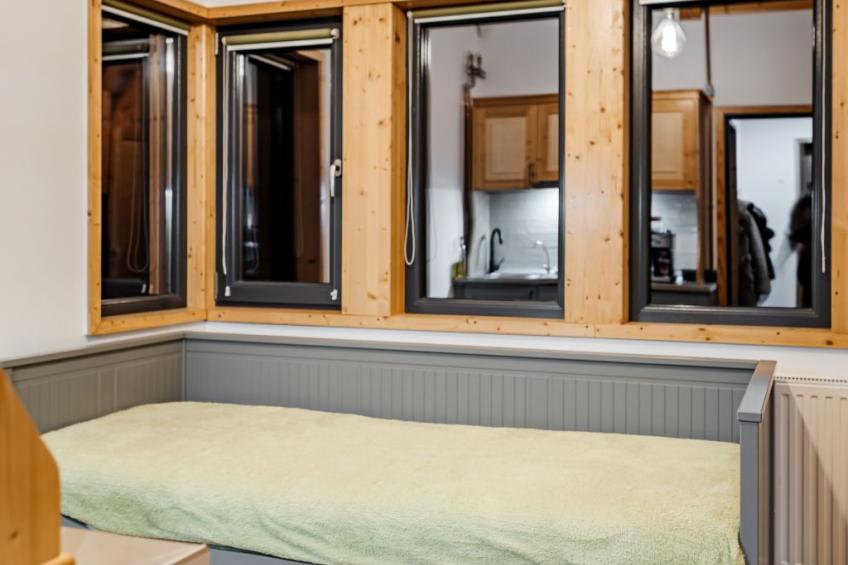 Kleines Haus mit Werkstatt - foto 25