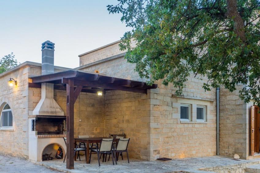 Villa aus Stein mit privatem Pool und BBQ-Bereich - foto 2