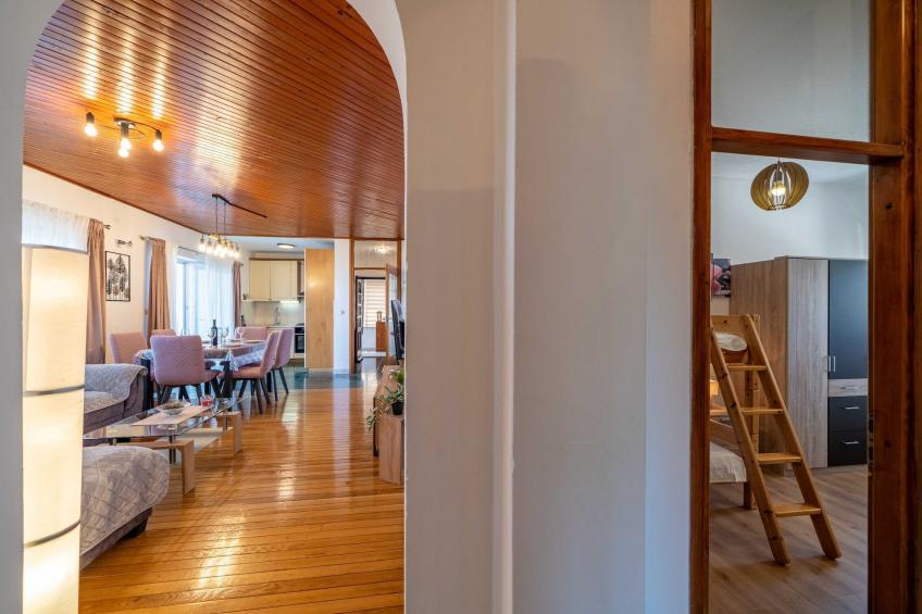 Holiday Home Ivana - Three Bedroom holiday Home with Jacuzzi, Terrace and Sea view