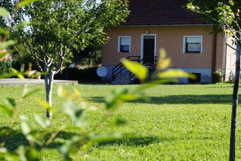 Holiday Apartment Vuković - Three Bedroom Holiday Home With Terrace - foto 17