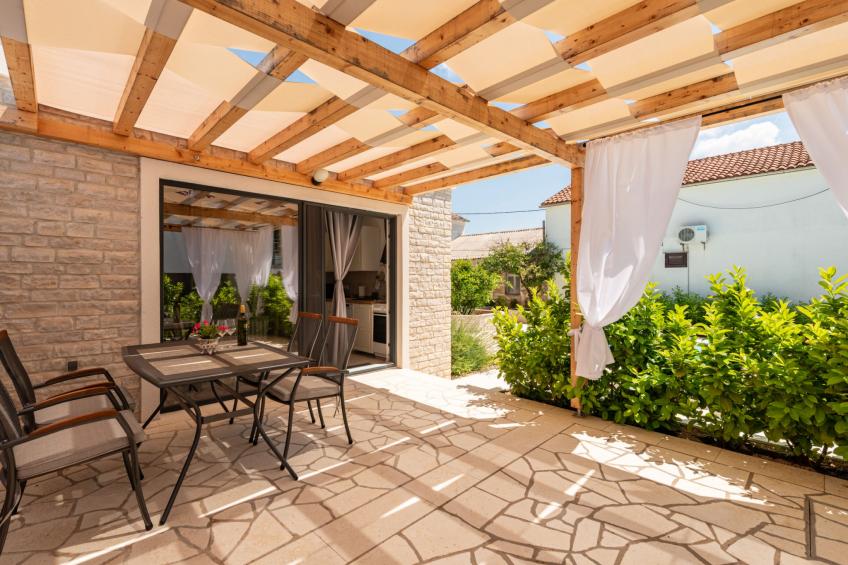 Studio Apartment Varos with shared pool - foto 10